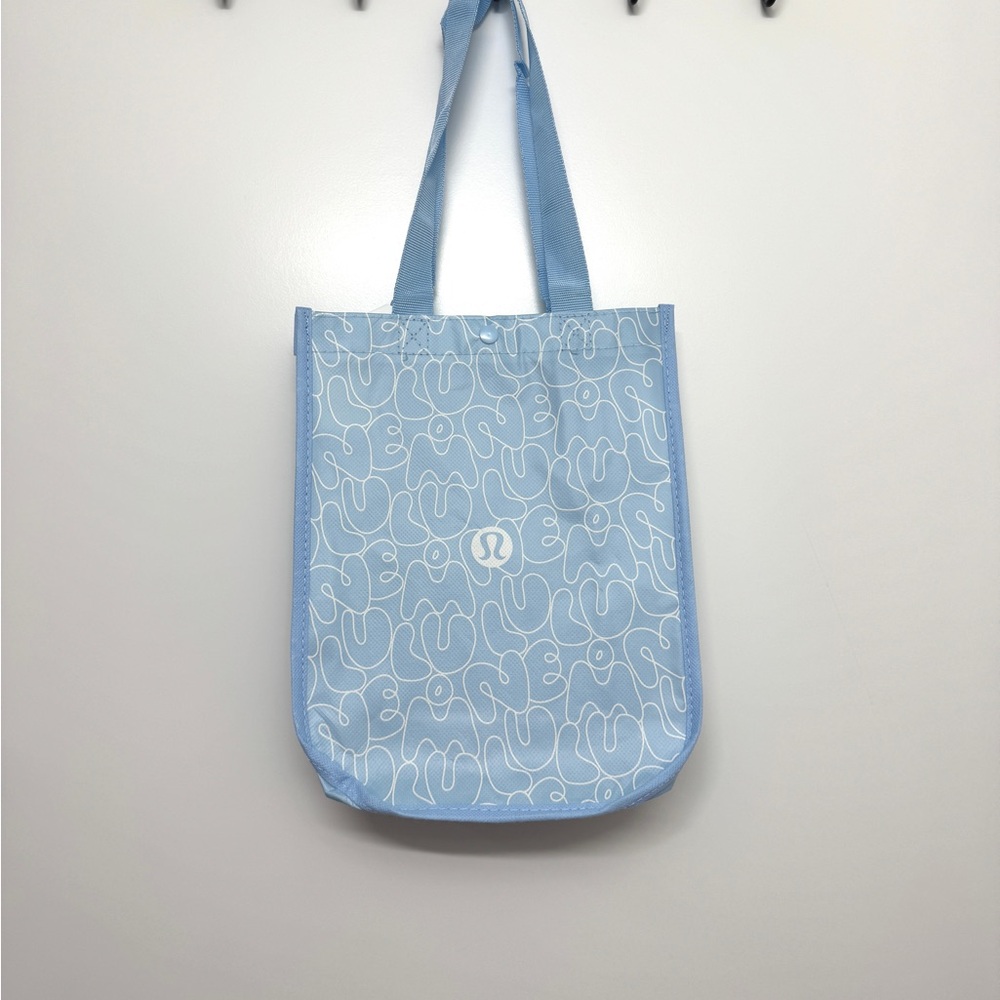 Lululemon Sky Cloud Bubble Small Reusable Tote Limited